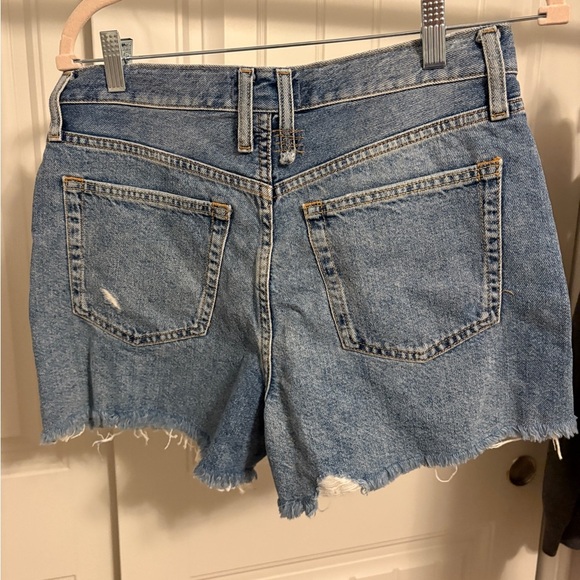 Free People Denim Shorts NWT size 28 waist - Picture 3 of 5